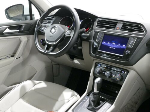 volkswagen tiguan 2.0 tdi dsg style