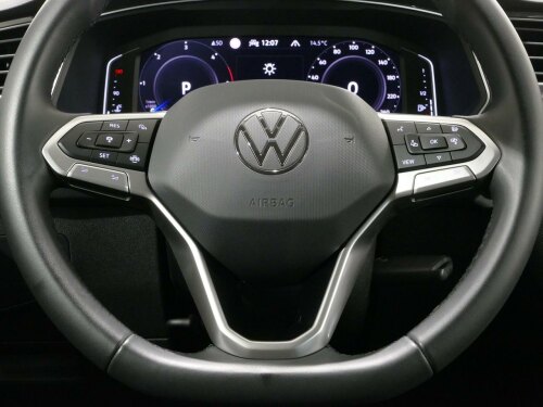volkswagen tiguan 2.0 tdi dsg active