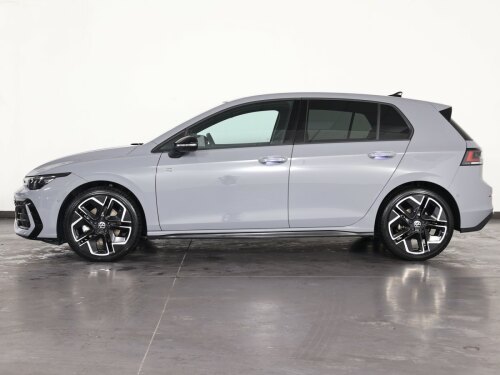 volkswagen golf 1.5 etsi r-line plus 150cv dsg usata
